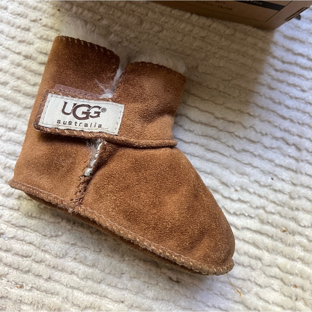 Ugg Erin baby boots, S